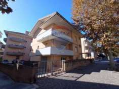 Foto Appartamento in vendita a Francavilla Al Mare - 7 locali 120mq
