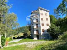 Foto Appartamento in vendita a Fuipiano Valle Imagna