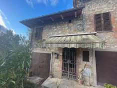 Foto Appartamento in vendita a Gaiole In Chianti - 6 locali 208mq