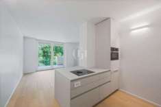 Foto Appartamento in vendita a Gardone Riviera - 3 locali 75mq