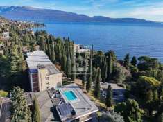 Foto Appartamento in vendita a Gardone Riviera