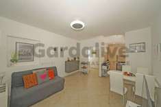 Foto Appartamento in Vendita a Gardone Riviera Gardone Sotto
