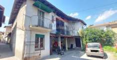 Foto Appartamento in vendita a Gavirate