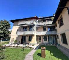 Foto Appartamento in vendita a Gavirate