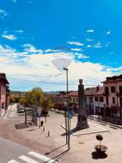 Foto Appartamento in vendita a Gavirate