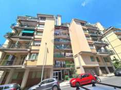Foto Appartamento in vendita a Genova - 6 locali 101mq