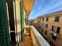 Foto Appartamento in vendita a Genova - 6 locali 90mq