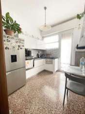 Foto Appartamento in vendita a Genova