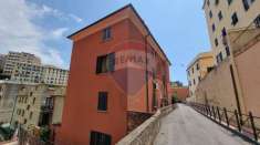 Foto Appartamento in vendita a Genova
