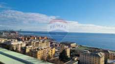 Foto Appartamento in vendita a Genova