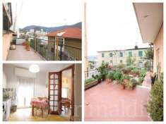 Foto Appartamento in vendita a Genova