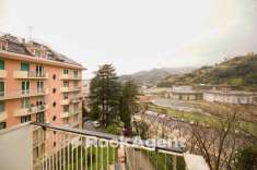 Foto Appartamento in vendita a Genova