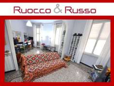 Foto Appartamento in vendita a Genova