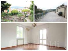 Foto Appartamento in vendita a Genova