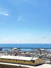 Foto Appartamento in vendita a Genova