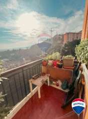 Foto Appartamento in vendita a Genova