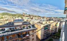 Foto Appartamento in vendita a Genova