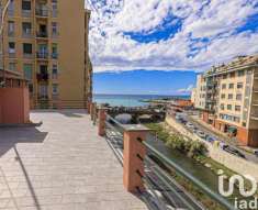 Foto Appartamento in vendita a Genova