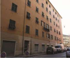Foto Appartamento in Vendita a Genova Via Certosa 4