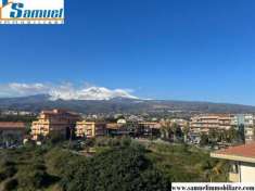 Foto Appartamento in vendita a Giarre - 4 locali 118mq