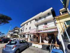 Foto Appartamento in vendita a Giugliano In Campania - 4 locali 135mq