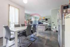 Foto Appartamento in vendita a Golasecca