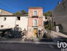 Foto Appartamento in vendita a Goriano Sicoli