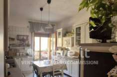 Foto Appartamento in vendita a Grottaglie - 4 locali 138mq
