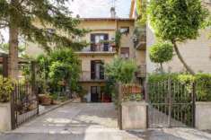 Foto Appartamento in vendita a Gubbio - 9 locali 130mq