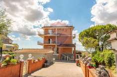 Foto Appartamento in vendita a Guidonia Montecelio