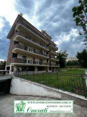 Foto Appartamento in vendita a Guidonia Montecelio