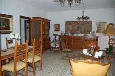 Foto Appartamento in vendita a Iglesias - 5 locali 200mq