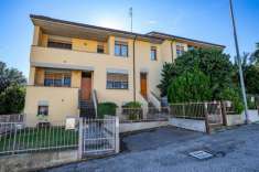 Foto Appartamento in vendita a Imola