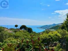 Foto Appartamento in vendita a Imperia