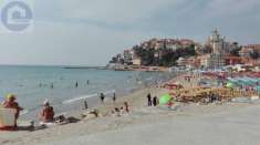 Foto Appartamento in vendita a Imperia