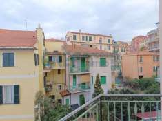Foto Appartamento in vendita a Imperia