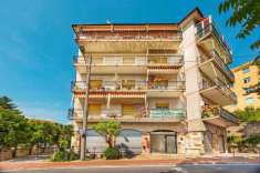 Foto Appartamento in vendita a Imperia