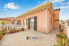 Foto Appartamento in vendita a Imperia