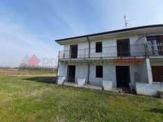 Foto Appartamento in Vendita a Inveruno