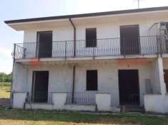Foto Appartamento in Vendita a Inveruno