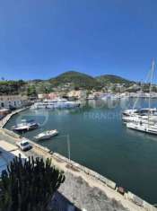 Foto Appartamento in vendita a Ischia