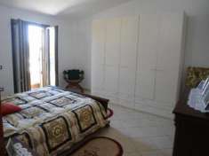 Foto Appartamento in vendita a Isola Di Capo Rizzuto - 7 locali 500mq