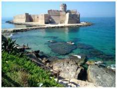 Foto Appartamento in vendita a Isola Di Capo Rizzuto