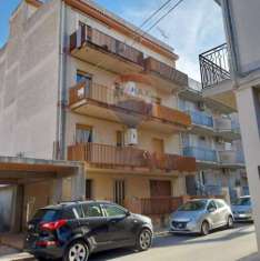 Foto Appartamento in vendita a Ispica - 6 locali 140mq
