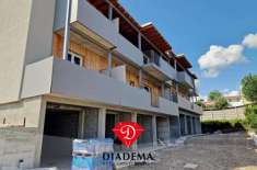 Foto Appartamento in vendita a Jerago Con Orago