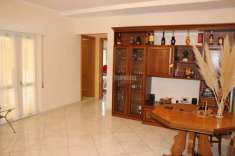 Foto Appartamento in vendita a Jesi