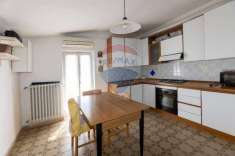 Foto Appartamento in vendita a Jesi