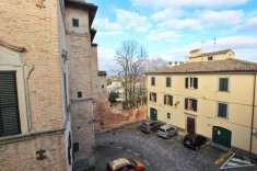 Foto Appartamento in vendita a Jesi
