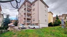 Foto Appartamento in vendita a L'Aquila - 4 locali 92mq