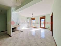 Foto Appartamento in vendita a L'Aquila